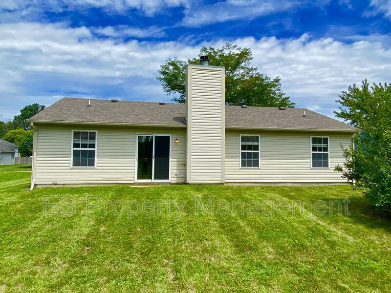 Great 3 Bedroom 2 Bathroom Ranch Style Home in Lawrence! property image