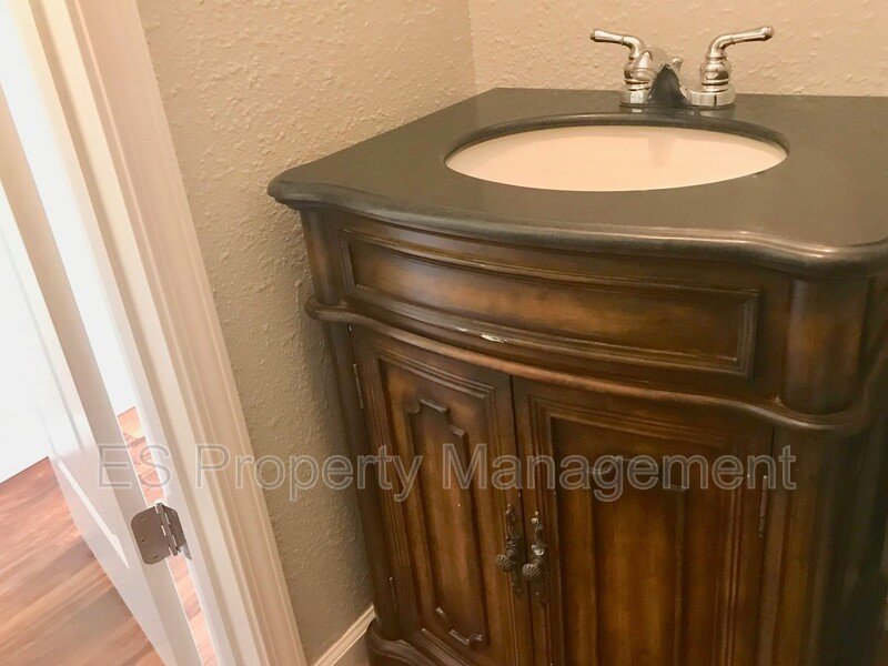 COMING SOON!! Wonderful 3 Bedroom 2.5 Bathroom Home with Fenced Yard in Plainfield! property image