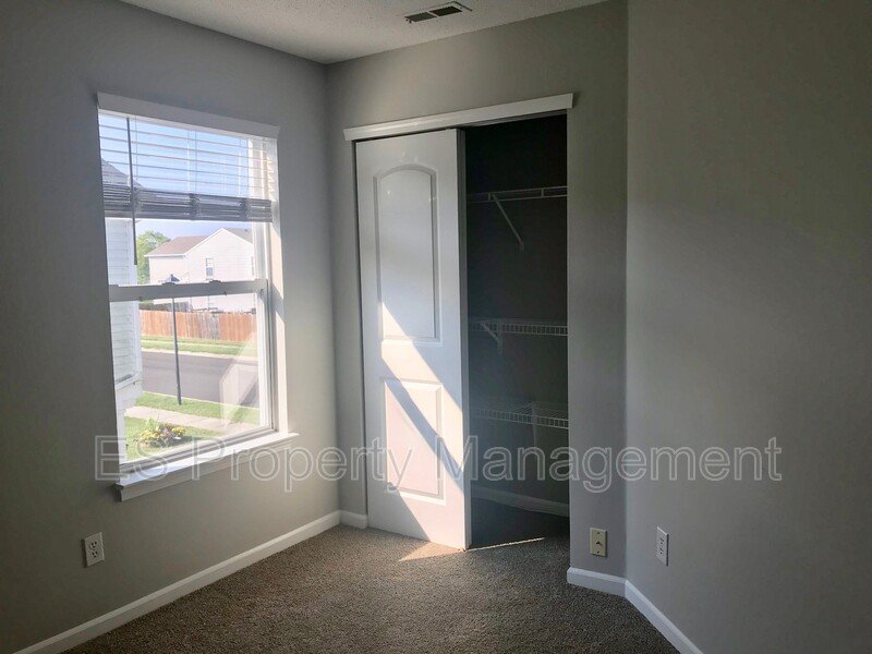 COMING SOON!! Wonderful 3 Bedroom 2.5 Bathroom Home with Fenced Yard in Plainfield! property image