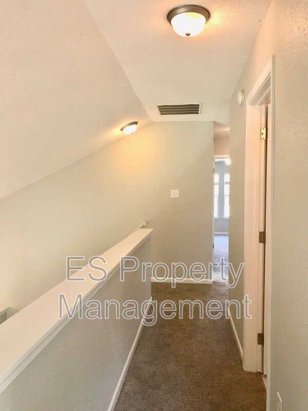 COMING SOON!! Wonderful 3 Bedroom 2.5 Bathroom Home with Fenced Yard in Plainfield! property image