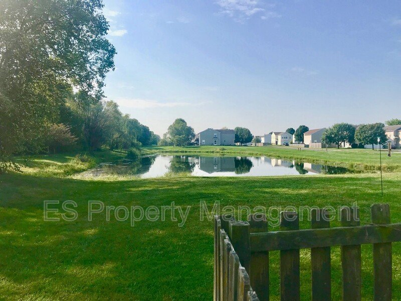 COMING SOON!! Wonderful 3 Bedroom 2.5 Bathroom Home with Fenced Yard in Plainfield! property image