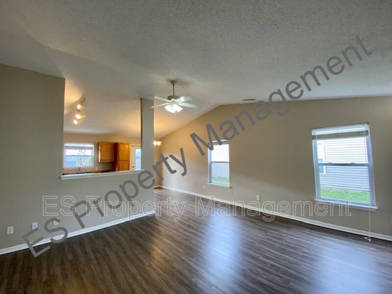 COMING SOON!! Wonderful 3 Bedroom 2 Bathroom Ranch Home in Franklin! property image