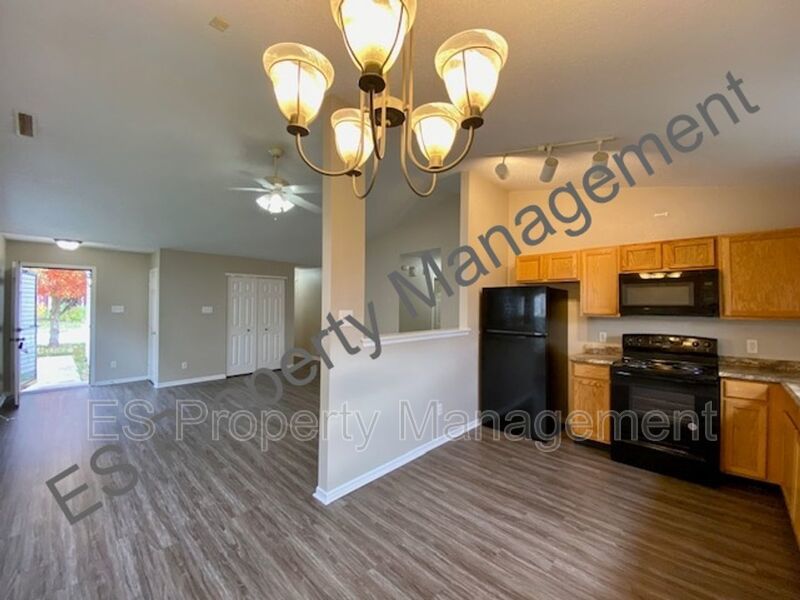 COMING SOON!! Wonderful 3 Bedroom 2 Bathroom Ranch Home in Franklin! property image