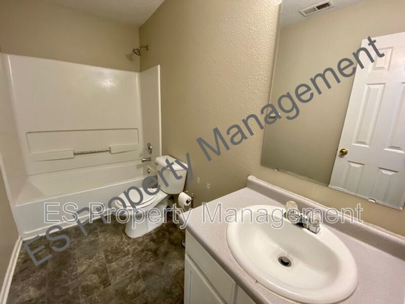 COMING SOON!! Wonderful 3 Bedroom 2 Bathroom Ranch Home in Franklin! property image