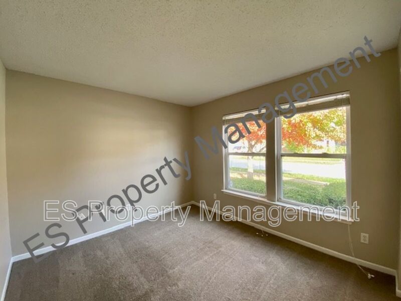 COMING SOON!! Wonderful 3 Bedroom 2 Bathroom Ranch Home in Franklin! property image