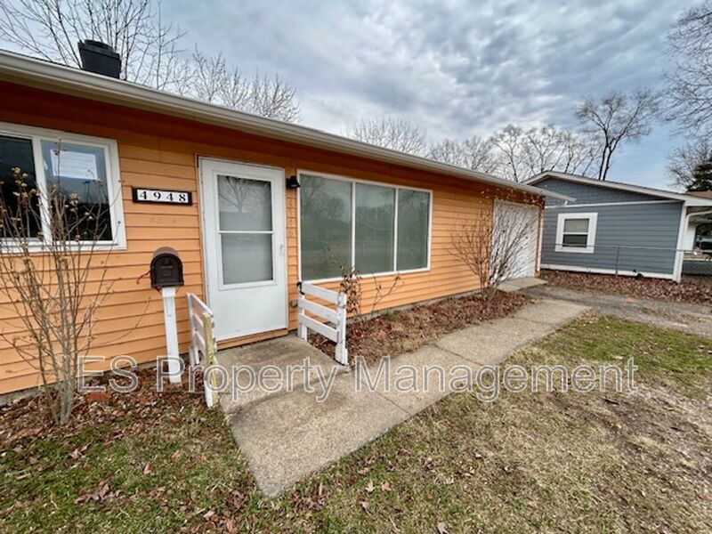 Stylishly Newly Renovated 3-bedroom, 1-bath Ranch Home property image