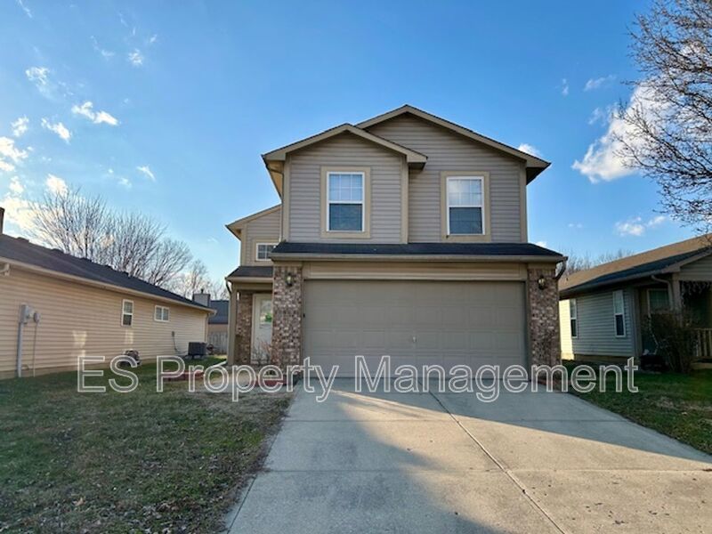 Beautiful 3 Bedroom 2 Story Home in River Run Decatur Township! property image