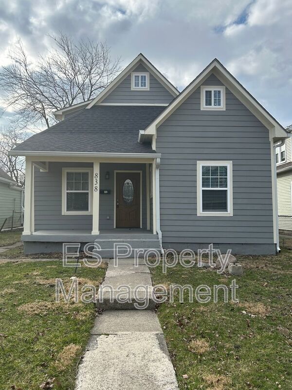 Charming Bungalow-Styled 3 Bed, 2.5 Bath Home- Near East Side property image