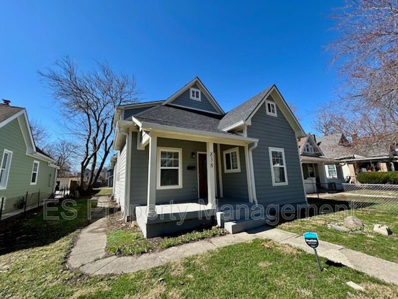 Charming Bungalow-Styled 3 Bed, 2.5 Bath Home- Near East Side property image