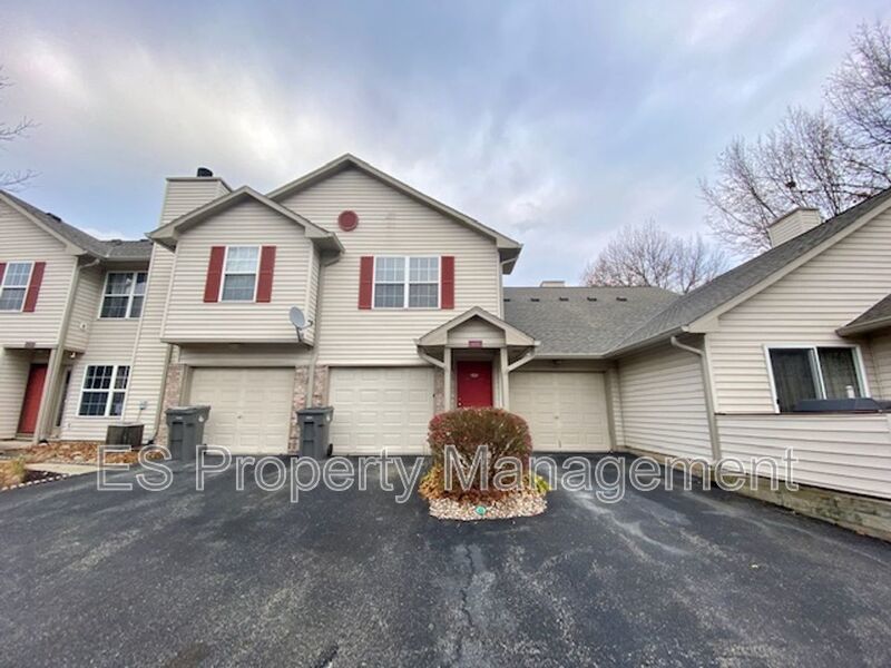 COMING SOON!! Beautiful 3 Bedroom 2 Full bathroom condo in Franklin Township in Southeast Indy! property image