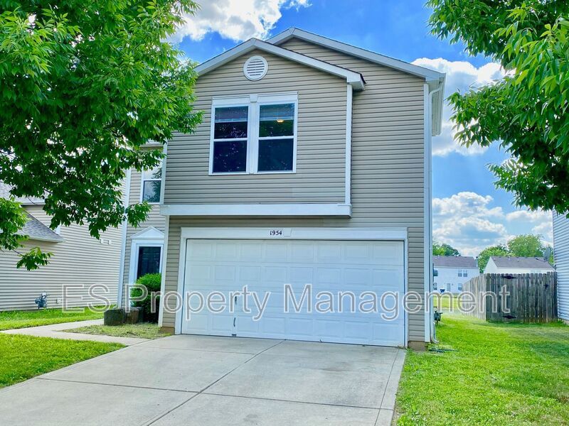 COMING SOON!! Wonderful 3 Bedroom 2.5 Bathroom Two Story Home with Loft on the Pond in Wayne! property image