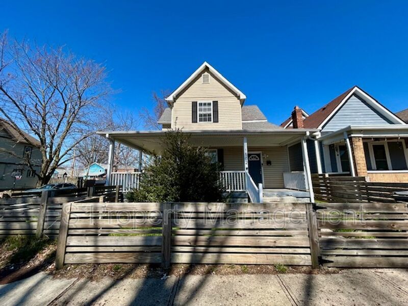 Beautiful 2 Bedroom 1 Bathroom Upper Unit in Fountain Square property image