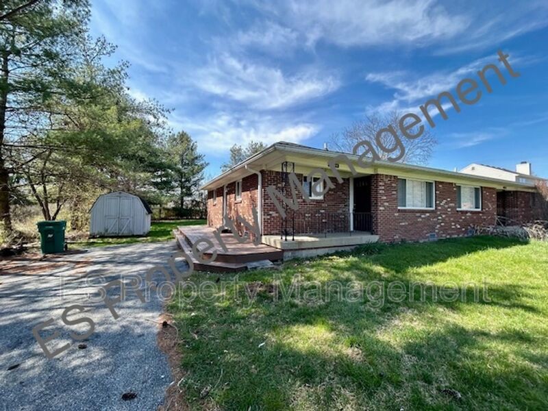 Great 2 Bedroom 1 Bathroom Ranch Style Duplex in Wayne! property image