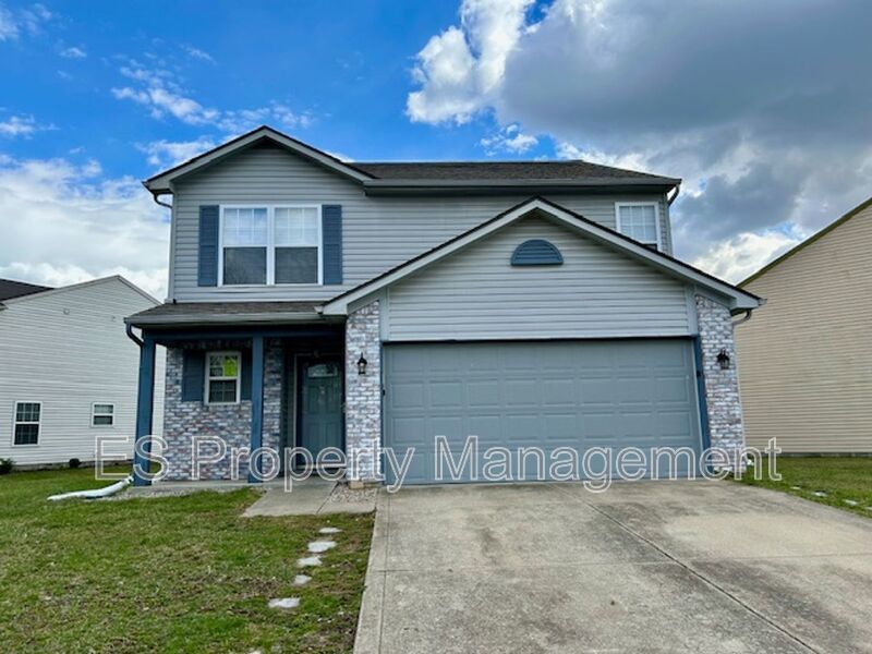 Wonderful 4 Bedroom 2.5 Bathroom Two Story Home in Lawrence! property image