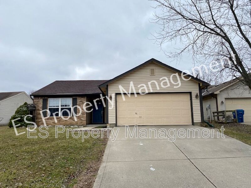 Stunning 3 Bedroom 2 Bath in SouthWest River Run Neighborhood! property image