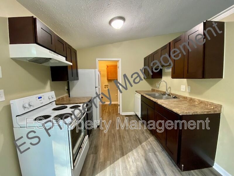 3 Bedroom 1 Bathroom Ranch Style Home in Perry Township! property image