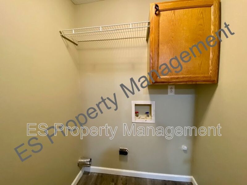 3 Bedroom 1 Bathroom Ranch Style Home in Perry Township! property image