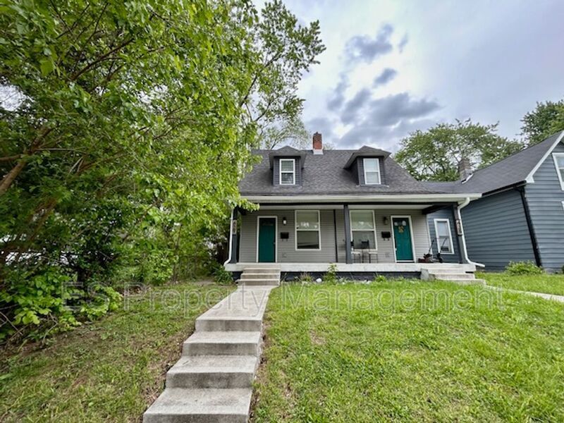 Renovated 2 Bed/ 1.5 Bath 2 Story Duplex in Tuxedo Park! property image