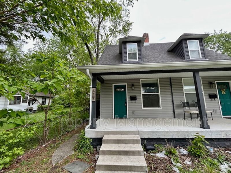 Renovated 2 Bed/ 1.5 Bath 2 Story Duplex in Tuxedo Park! property image