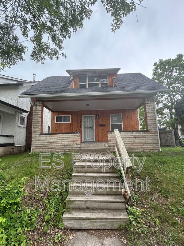 Newly Renovated 3 bedroom, 2 Bath home in Crown Hill Neighborhood property image
