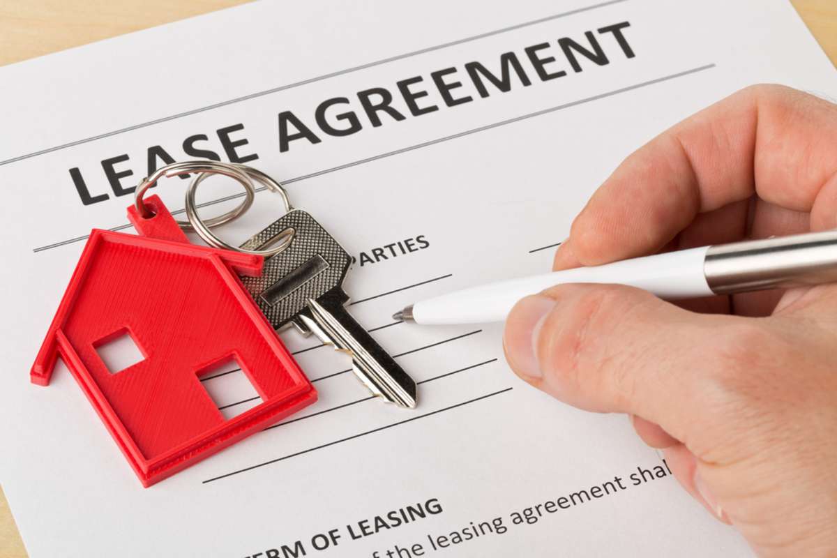 A basic lease agreement must be detailed to protect rental properties and owners